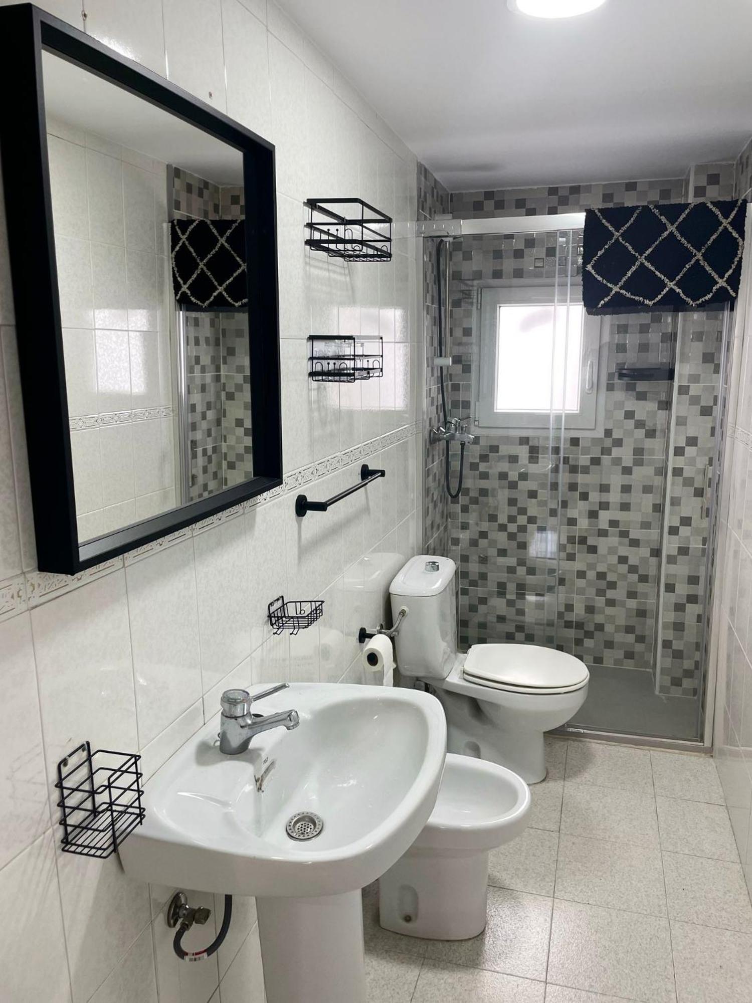 Pet-friendly Apartamento En By Bebalmy Granada